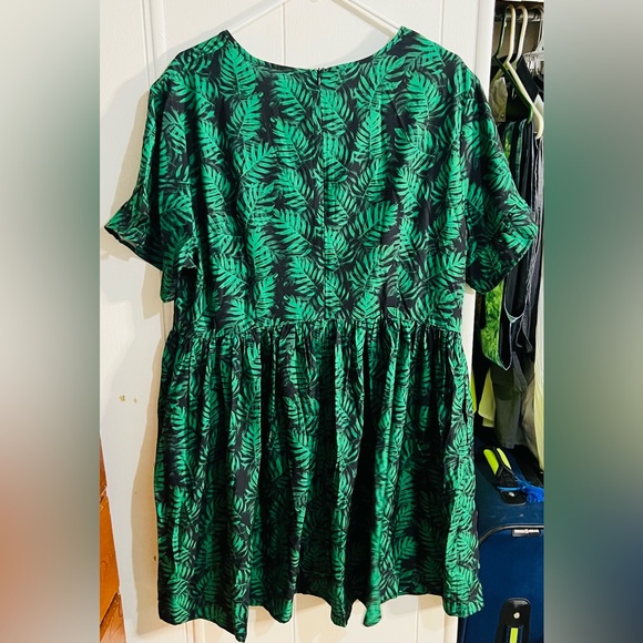 Green Leaves on a Black Background Ritera Dress - Picture 1 of 6